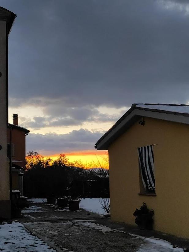 Casa Vacanze Angelica Ostra Vetere Экстерьер фото